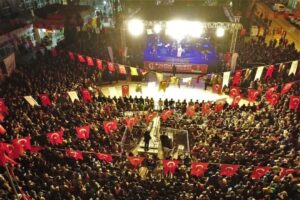 KINIKLILAR TUĞÇE KANDEMİR İLE COŞTU