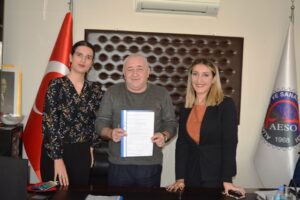 Aliağa Esnaf Odasından  Üyelerine İngilizce Eğitim Desteği