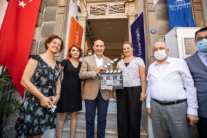 Netflix’in en çok izlenen filmi The Swimmers’ın çekimleri İzmir’de yapıldı