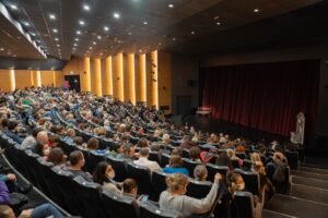 Şehir Tiyatroları Buluşması 4 bin tiyatroseveri ağırladı