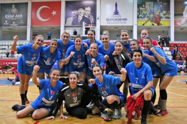 İzmir ekibinde hedef çeyrek final