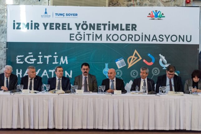 Başkan Soyer, 1. İzmir Yerel Yönetimler Eğitim Kurulu toplantısına ev sahipliği yaptı