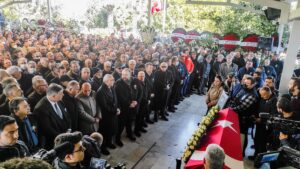 Selçuk Yaşar Son Yolculuğuna Uğurlandı