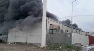 Aliağa’da atık geri kazanım tesisi yandı