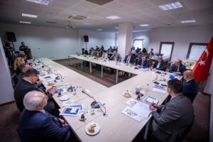 Başkan Soyer: “Yoksulluğa karşı birlikte mücadele şart”