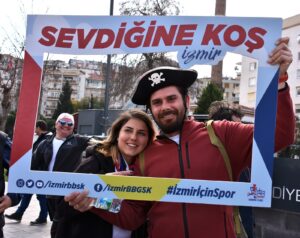 İzmir sevdiğine koşacak