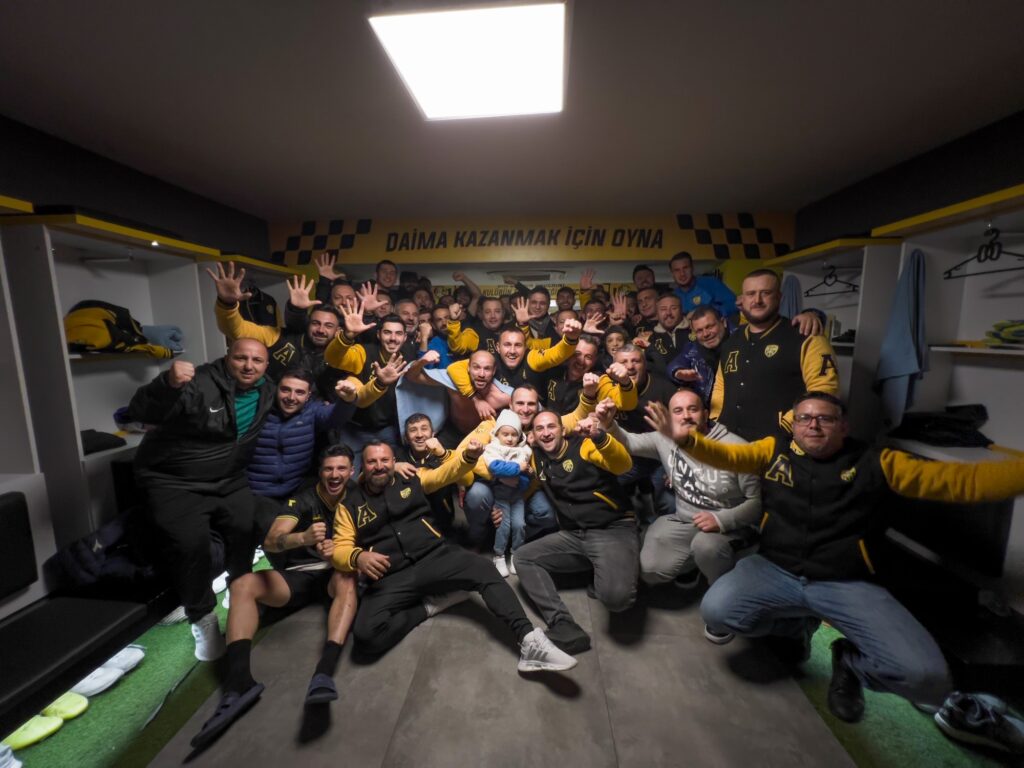 Aliağaspor FK, Şampiyonluk Yarışını Sürdürdü