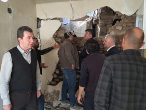 Başkan Koştu, deprem bölgesinde