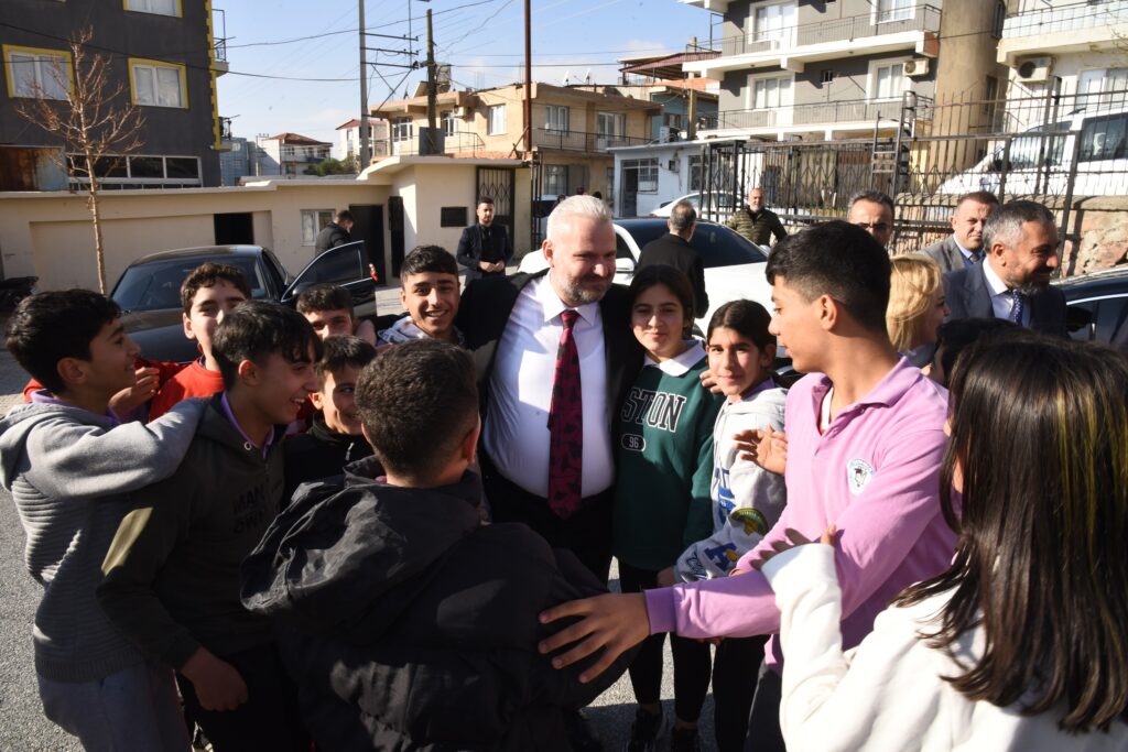YKS ÜCRETLERİNİ MENEMEN BELEDİYESİ KARŞILAYACAK