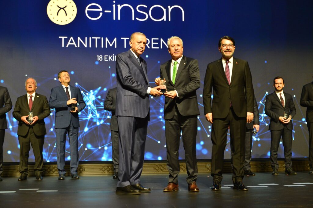 Ege Üniversitesinden Cumhurbaşkanı Erdoğan’a teşekkür