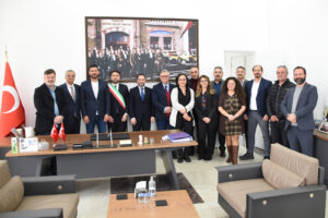 FOÇA ve ASCEA KARDEŞ ŞEHİR OLDU