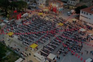 KINIK’TA BAŞKAN DOĞRUER VE HAMZA DAĞ İLE İFTAR BULUŞMASI