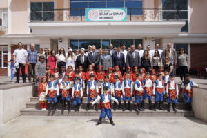 Petkim’in Bayraklı’daki yeşil okulu kendi enerjisini üretecek