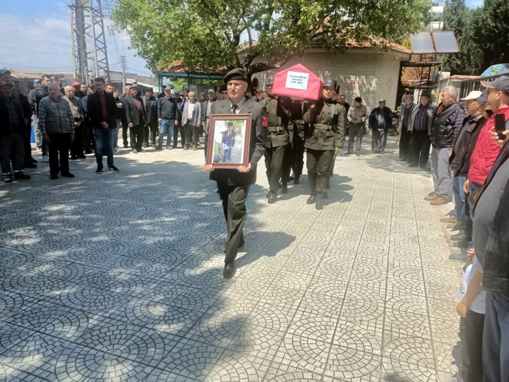 KINIK İLÇESİNİN SON KORE GAZİSİ VEFAT ETTİ