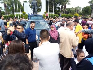 Türkiye’nin yerli otomobili TOGG, Aliağa’da vatandaşlarla buluştu
