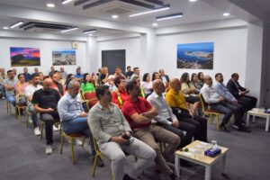 ALİAĞA’DA İNŞAAT SEKTÖRÜ DEPREM SEMİNERİNDE BİR ARAYA GELDİ