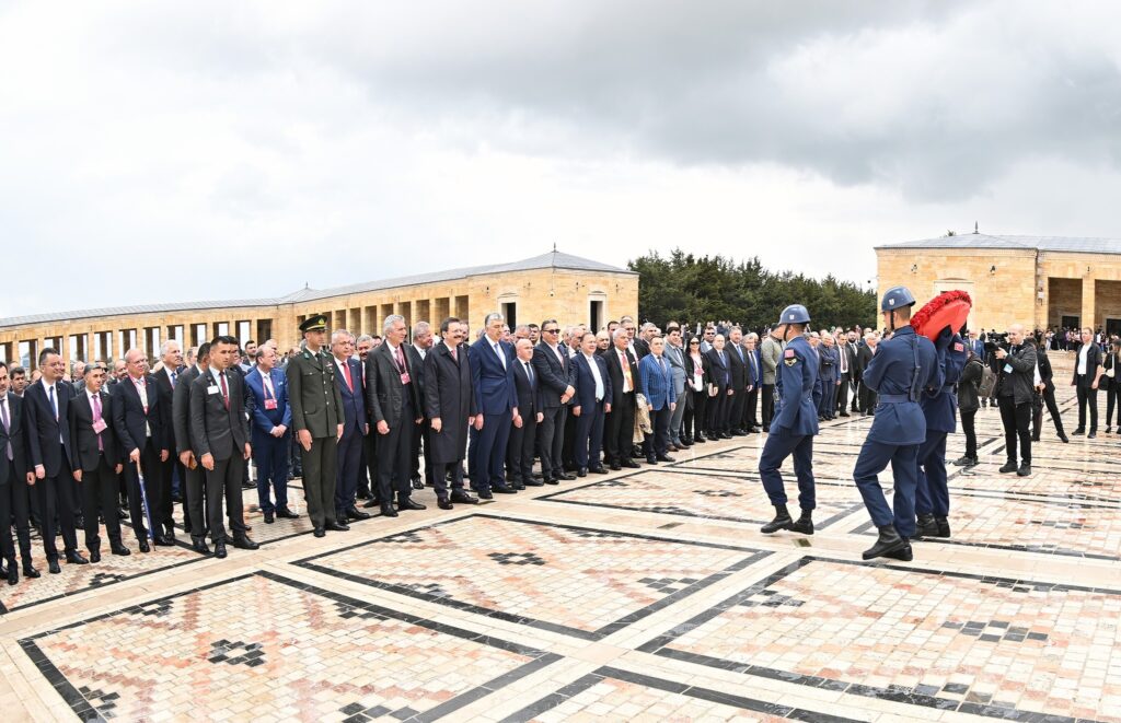 TOBB CAMİASI ANITKABİR’DE