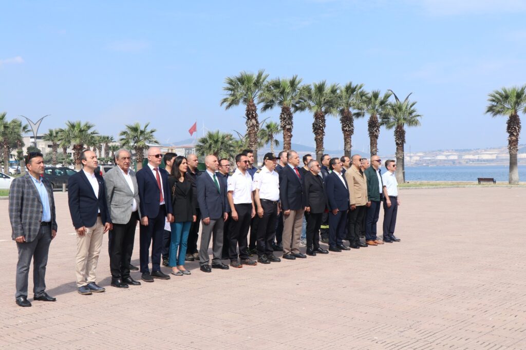 ALİAĞA’DA KILAVUZ KAPTANLAR HAFTASI’NDA MESLEK ŞEHİTLERİ ANILDI