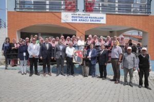 Kınık’ta Halk Eğitim Kursları Sergisi ve Kermes Düzenlendi