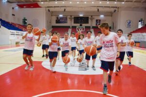 Aliağa Belediyesi Yaz Spor Okulları İçin Kayıtlar Başlıyor