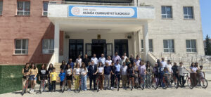 Dereceye giren öğrencilere bisiklet hediye edildi