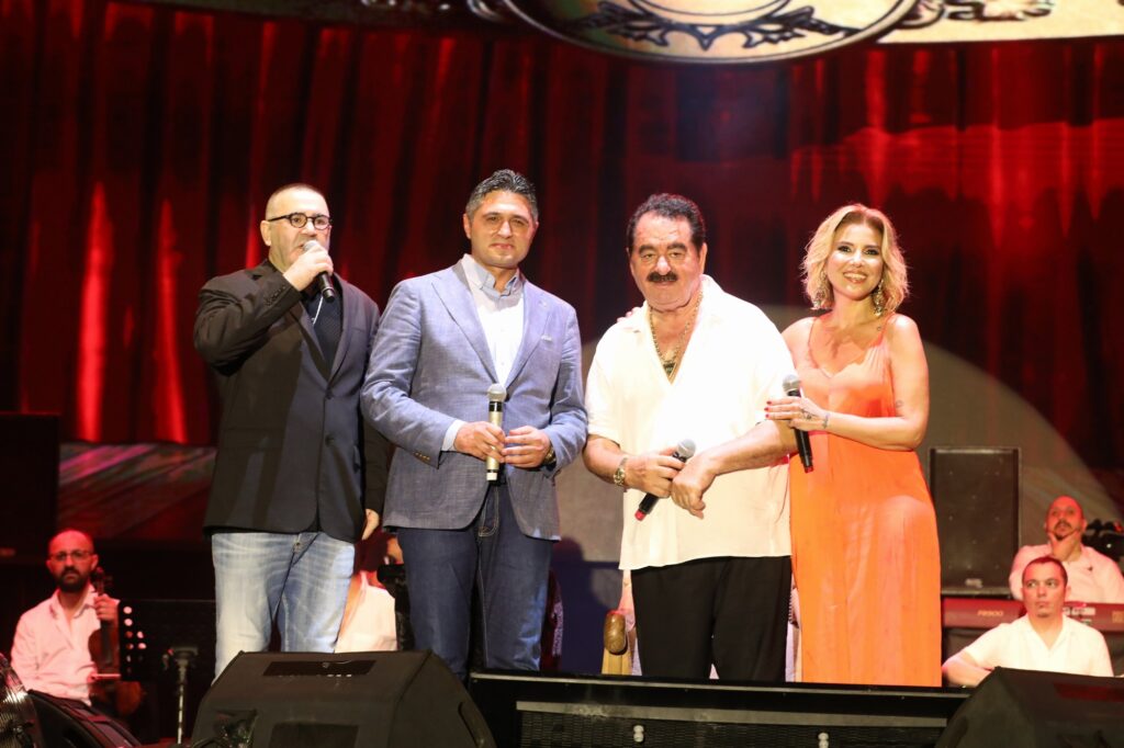 Müziğin Dev İsimlerinden İzmir’de Dev Konser!