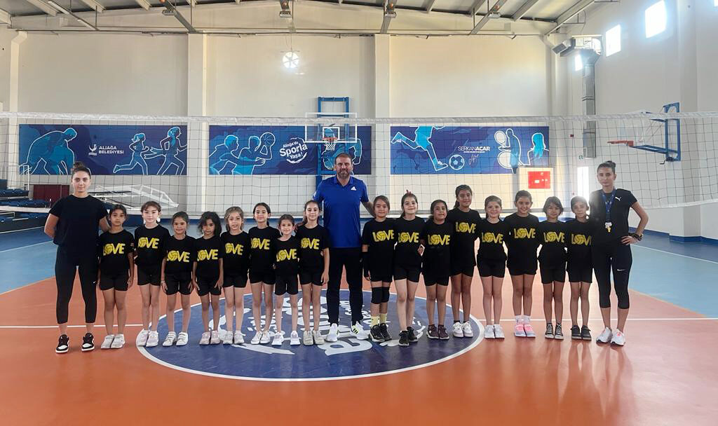 Yeni Mahalle’de Çocuklar Spor Yaparak Eğleniyor