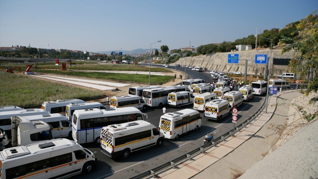 İzmir Büyükşehir Belediyesi 400 S plaka için ihaleye çıkıyor