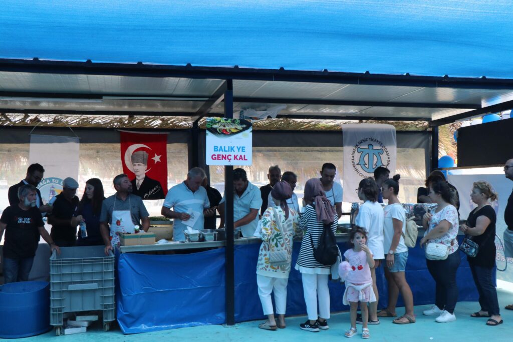 Aliağa’da Balık Ekmek Şenliği