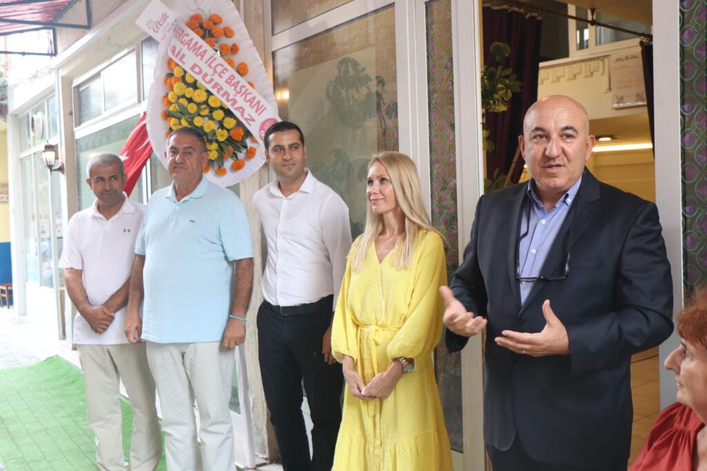 ‘ULUSLARARASI PERGAMON KÜLTÜR EVİ’ AÇILDI