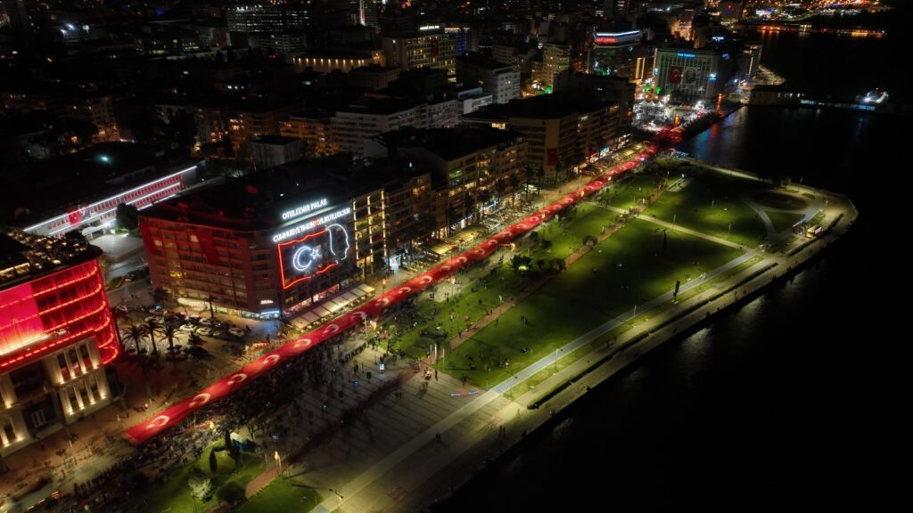 Cumhuriyetin 100’ü İzmir, ikinci yüzyıla hazır 