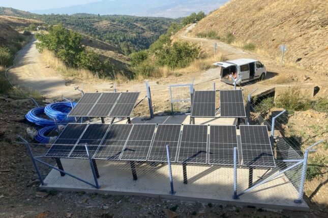 İZSU, güneş enerjisi ile çalışan içme suyu kuyularını hizmete aldı  