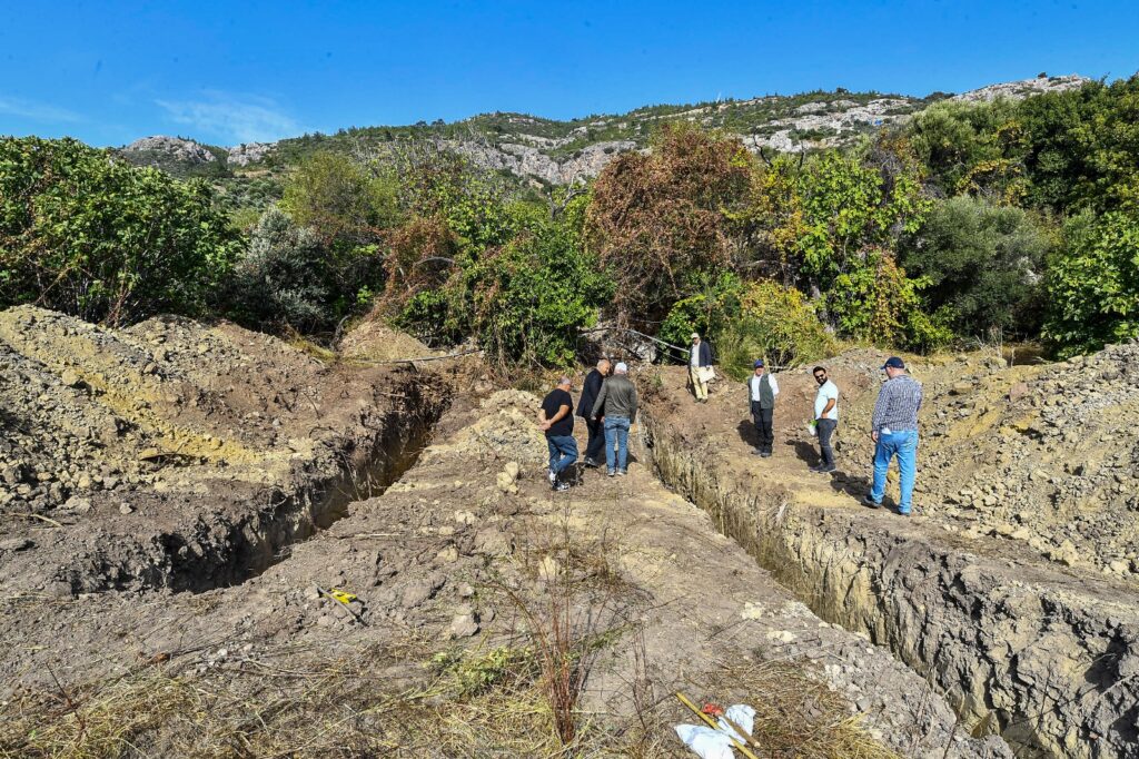 İzmir’i depreme dayanıklı hale getirmek için 90 hendekten 140 örnek alındı