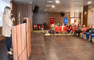 Huzurevi sakinlerine diyabet eğitimi