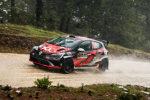Ege Rallisi’nde Nefes Kesen Mücadele
