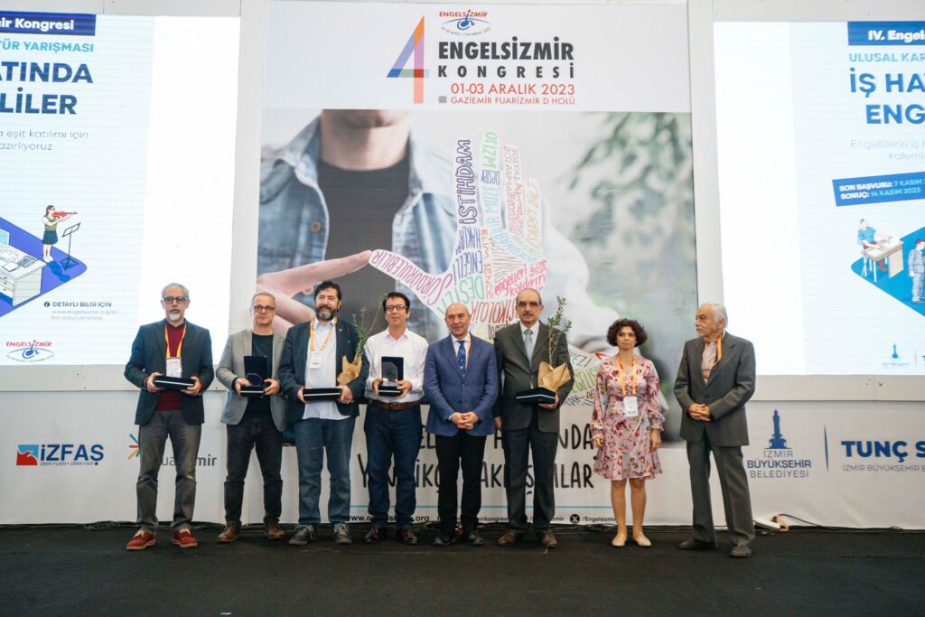 Engelsizmir Kongresi ilk gününde bin 500 ziyaretçiyi ağırladı