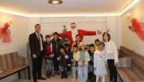 Uluslararası Pergamon Kültür Evi’nde ‘Noel Kermesi’ düzenlendi