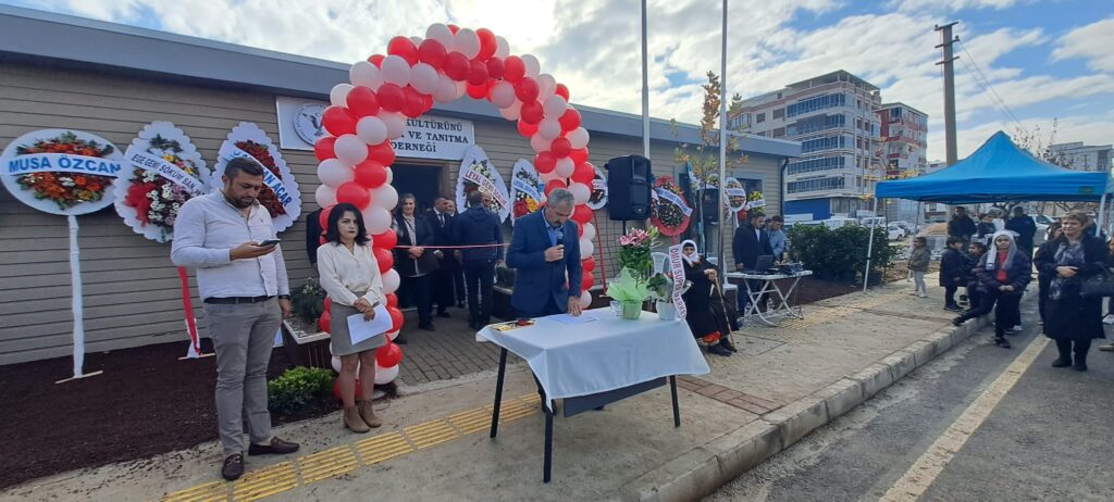 Aliağa’da, Beydili Kültürünü Yaşatma ve Tanıtma Derneği açıldı