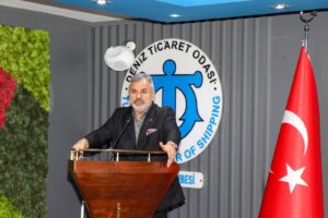 ADEM ŞİMŞEK “ALİAĞA LİMANLARI ELLEÇLEMEDE LİDER”