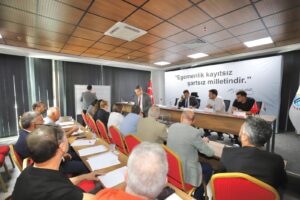 Dikili’de yeni dönemin ilk meclis toplantısı yapıldı