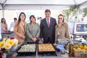 Başkan Tugay, Alaçatı Ot Festivali’nin açılışını yaptı