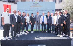 Başkan Tugay moda sektörünün temsilcileriyle buluştu