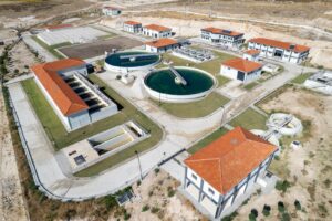 Foça yazı rahat geçiriyor