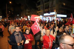 Cumhuriyetin 101. Yılı Dikili ve Çandarlı’da coşkuyla kutlandı