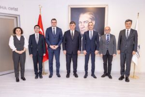 İmzalar tamam, İzmir’in tramvay filosu büyüyor