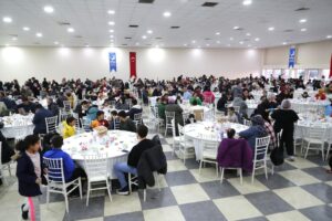 Gönülleri Buluşturan Sofrada İlk Oruçlar Açıldı