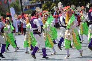 19 Mayıs coşkusu İzmir’i sardı