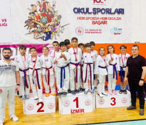 İzmir Taekwondo Müsabakalarında Aliağa’dan 20 Madalya Sevinci