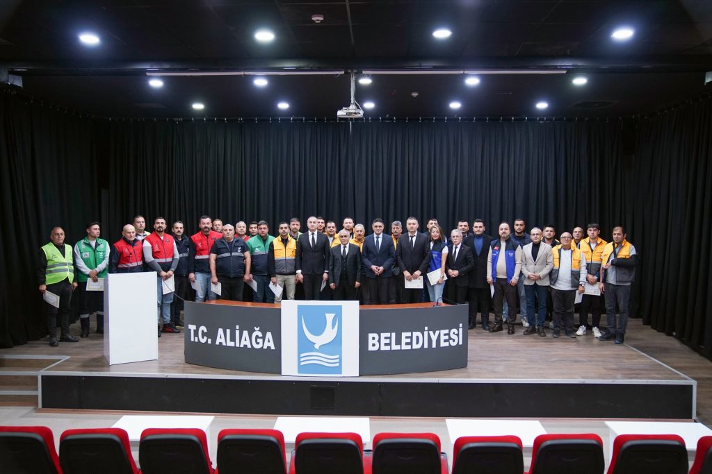 Aliağa’da Orman Yangınlarıyla Mücadele Eden Personele Teşekkür Belgesi