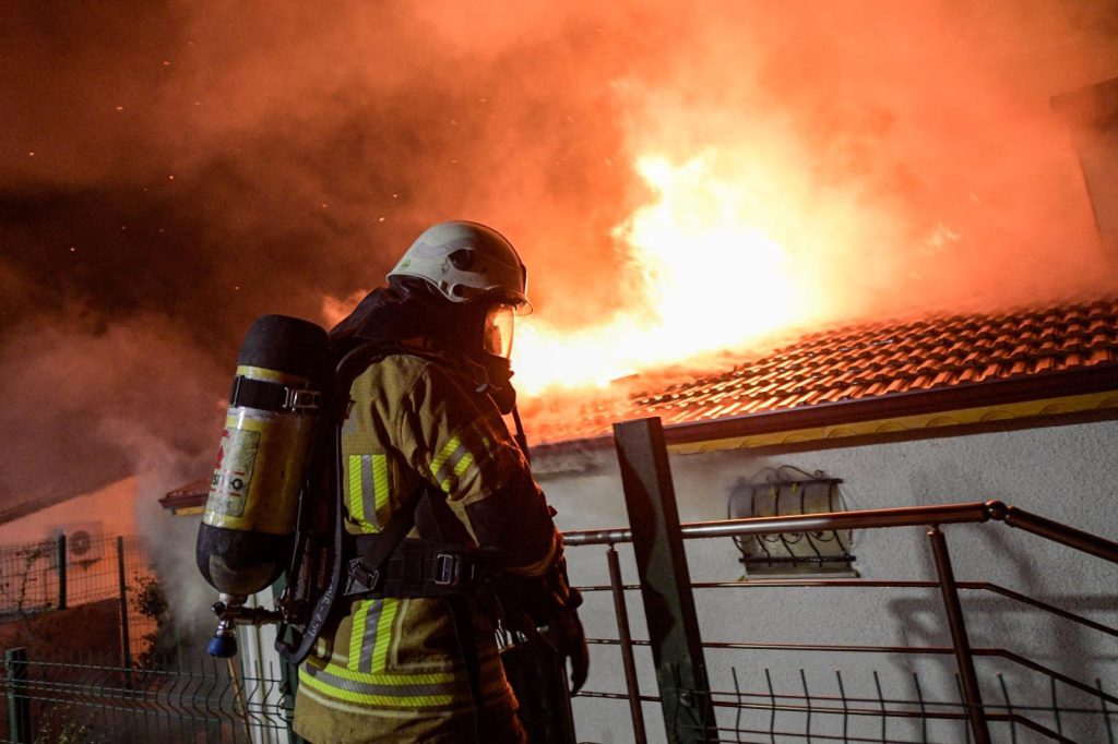 İzmir İtfaiyesi’nden baca, soba ve gaz güvenliği uyarısı